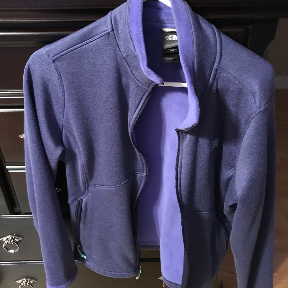 Women’s north face coat